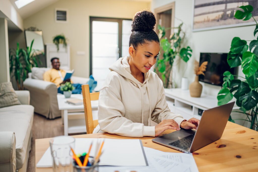 Quais são os erros mais comuns em currículos e como evitá-los?